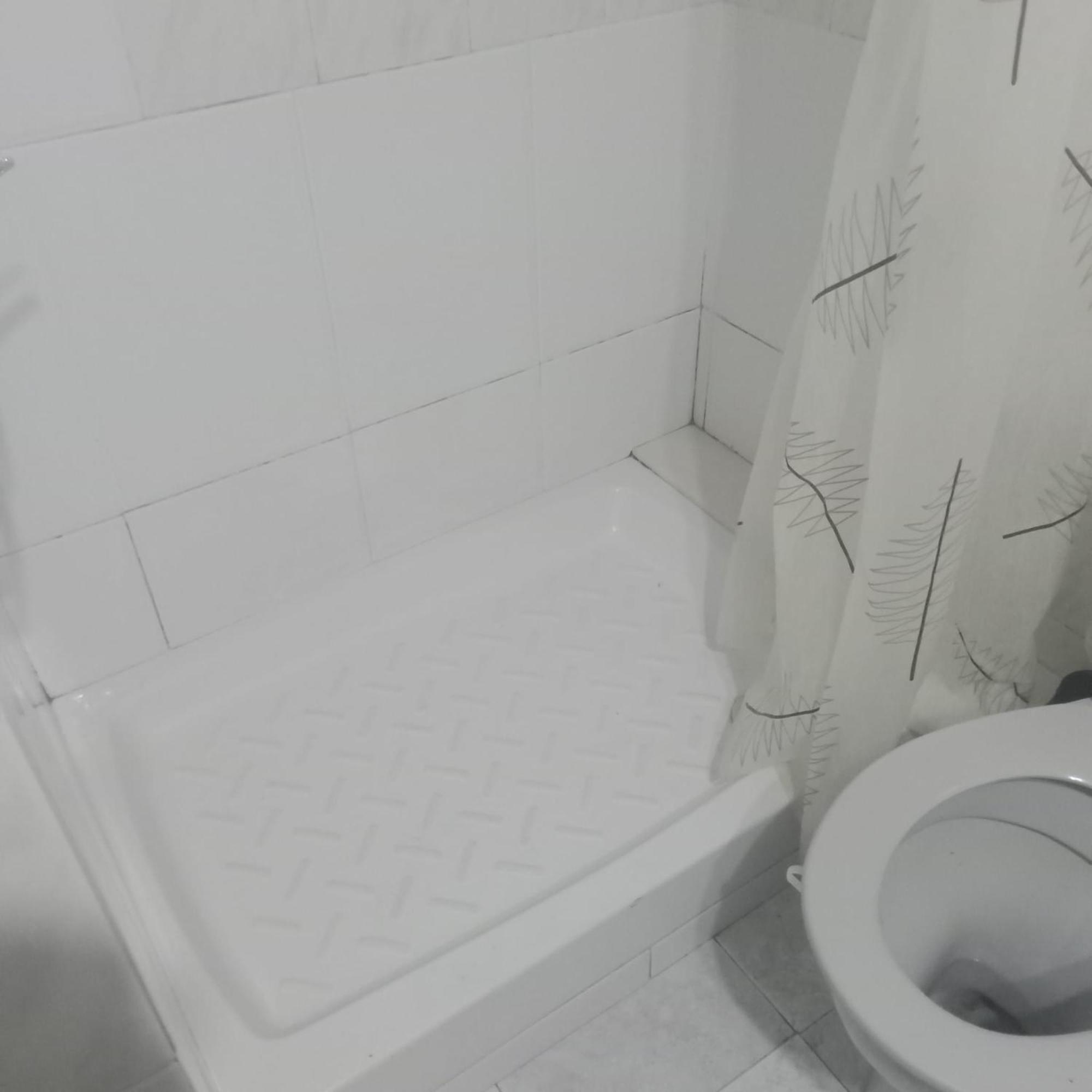 Barcelona Appartment Santa Coloma de Gramanet Eksteriør bilde